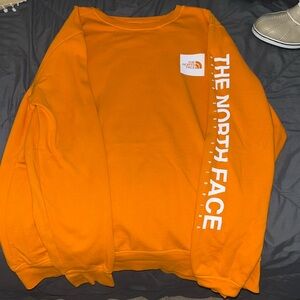 XL The North Face Crewneck